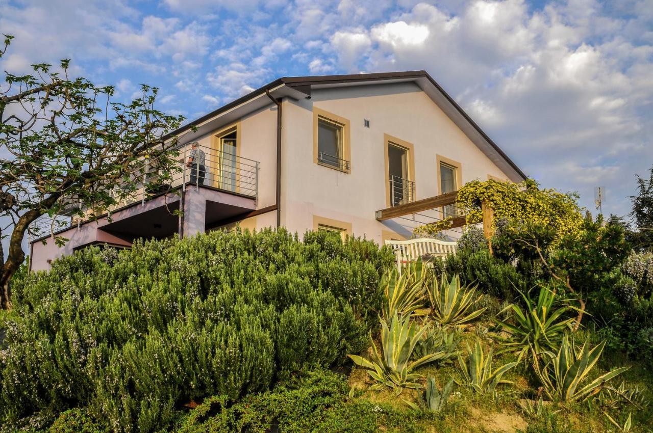 Fontanile Casa Lucesole 게스트하우스 외부 사진